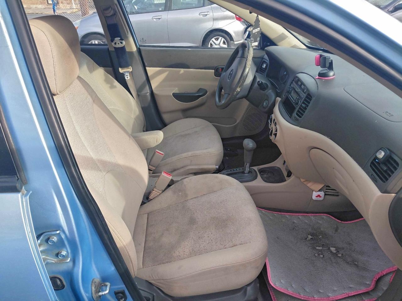 2009 HYUNDAI ACCENT GLS photo 5