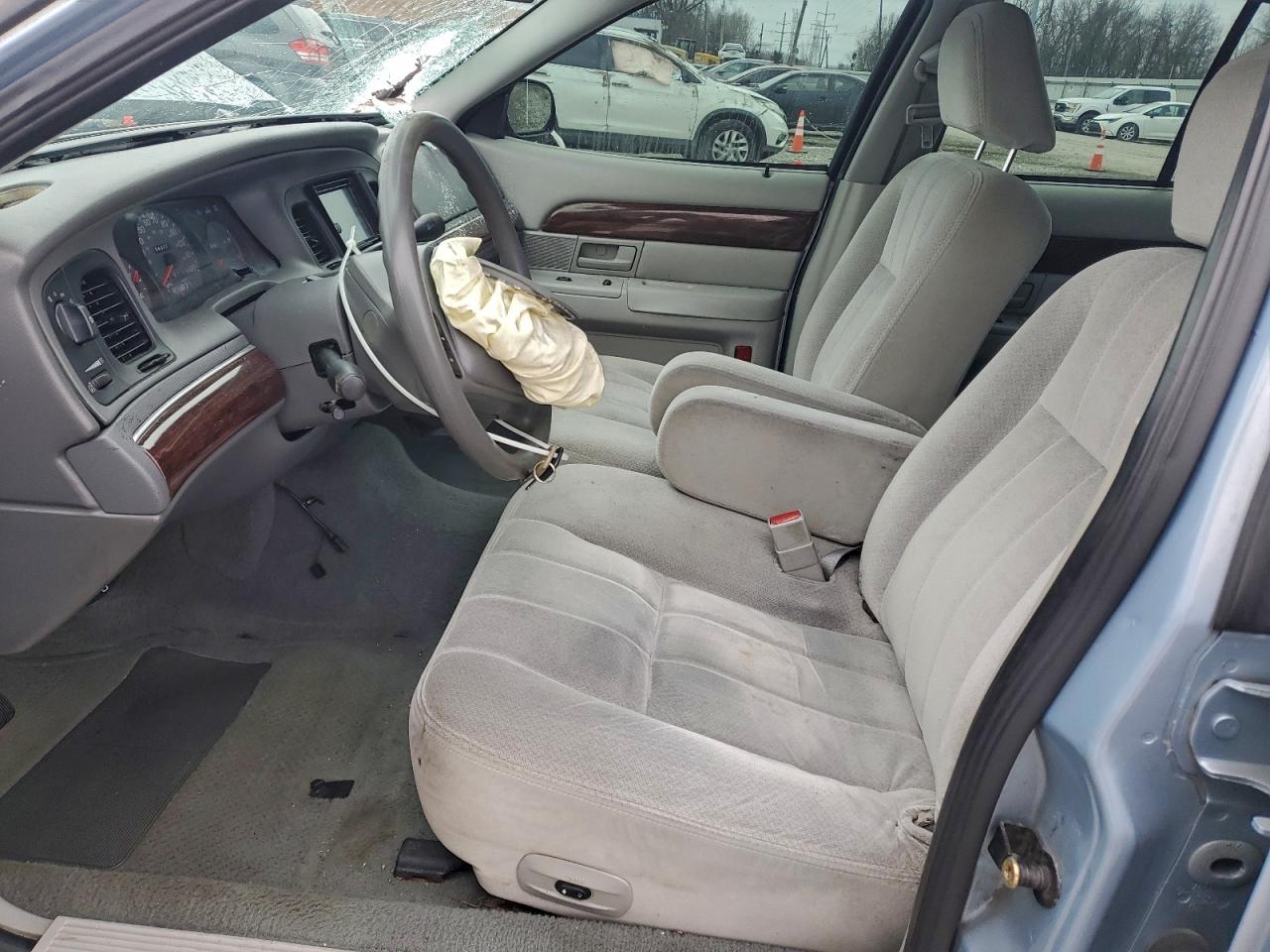 2004 MERCURY GRAND MARQUIS GS photo 7