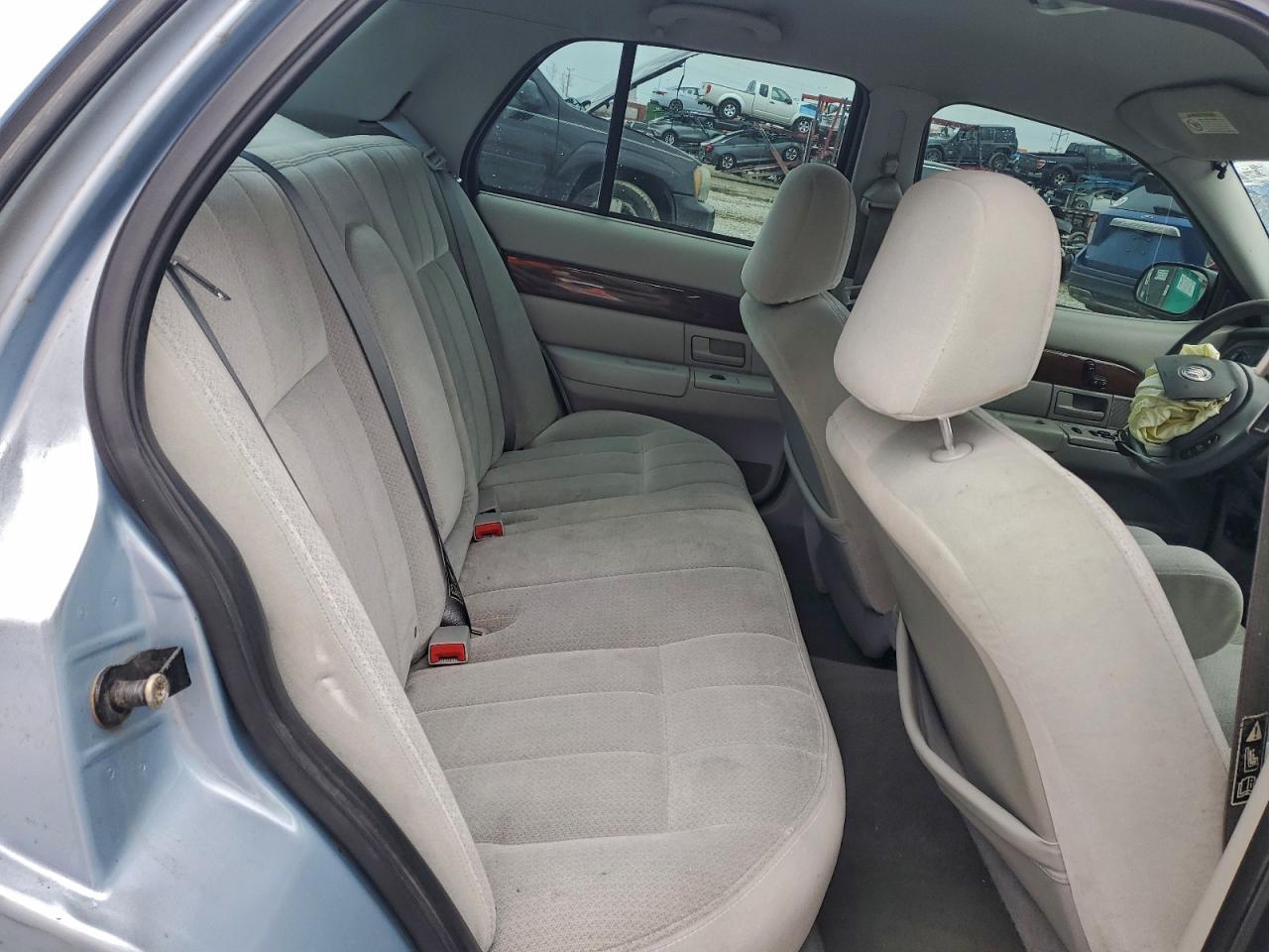 2004 MERCURY GRAND MARQUIS GS photo 10