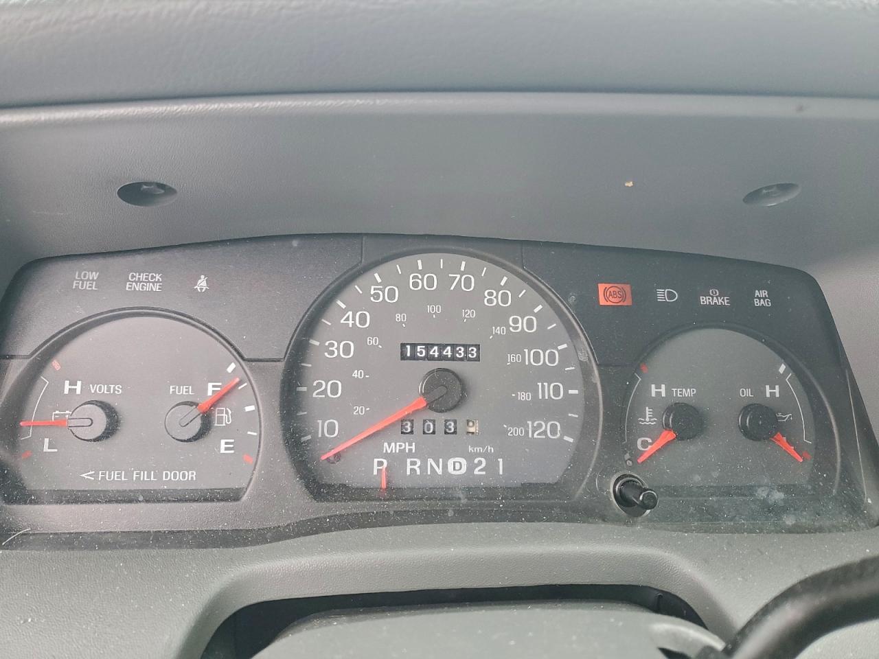 2004 MERCURY GRAND MARQUIS GS photo 9