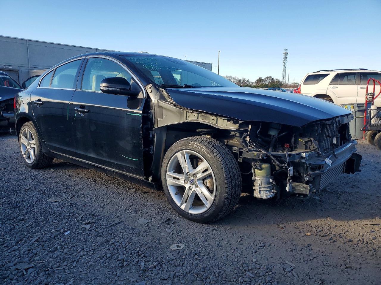 2015 VOLVO S60 PLATINUM photo 4