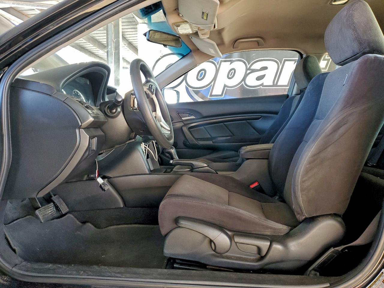 2009 HONDA ACCORD LX photo 7