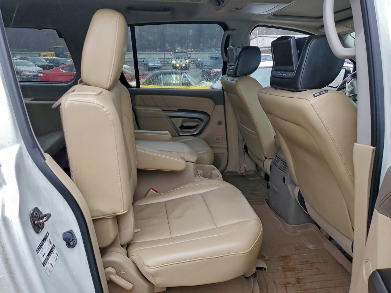 2015 NISSAN ARMADA PLATINUM photo 11