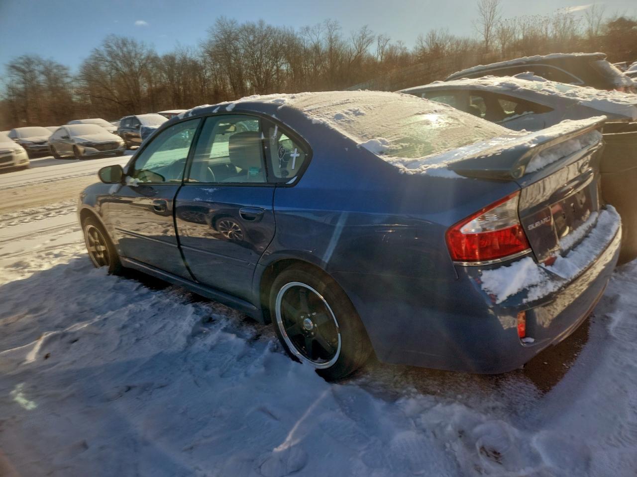 2008 SUBARU LEGACY photo 2