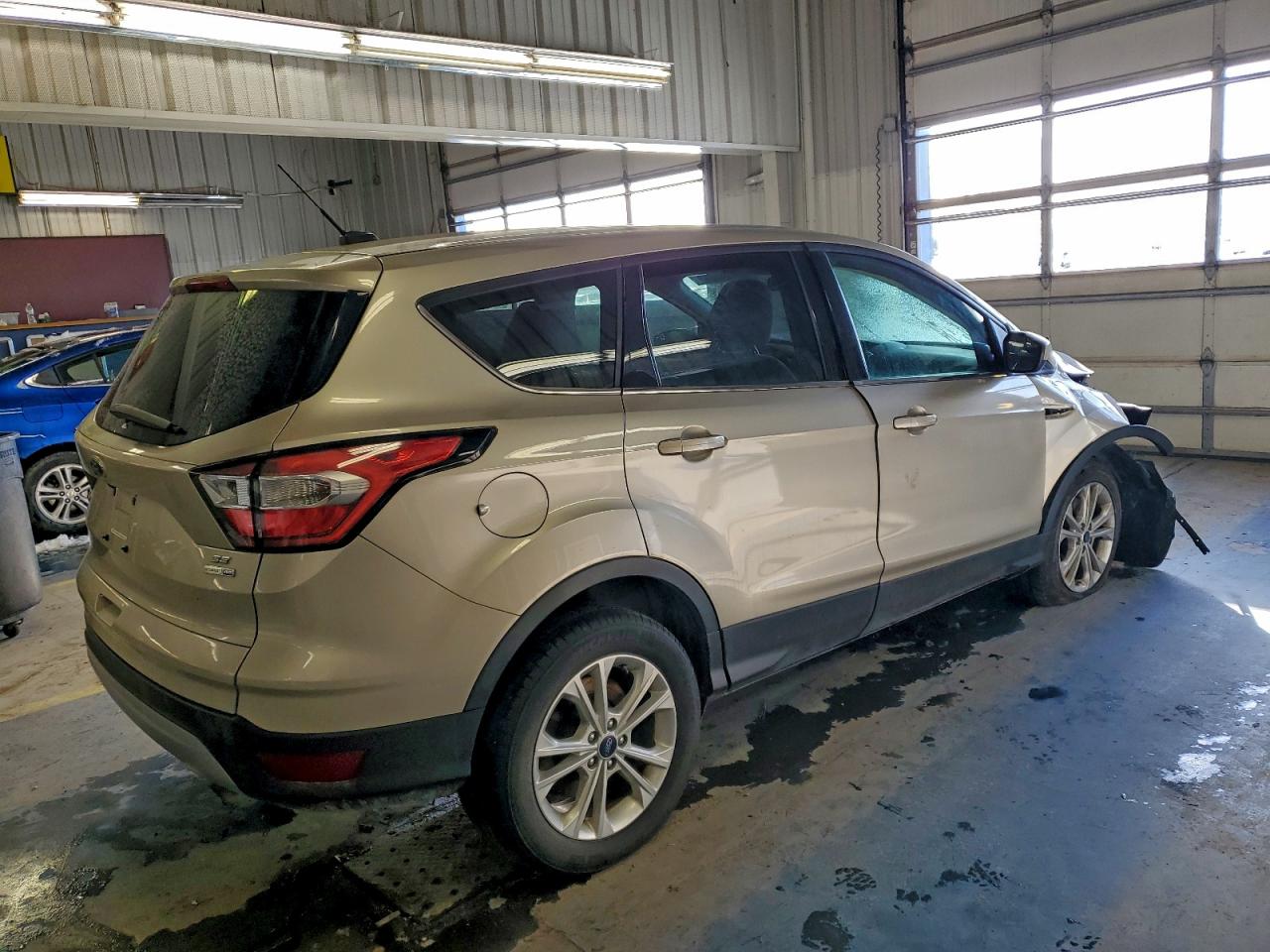 2017 FORD ESCAPE SE photo 7