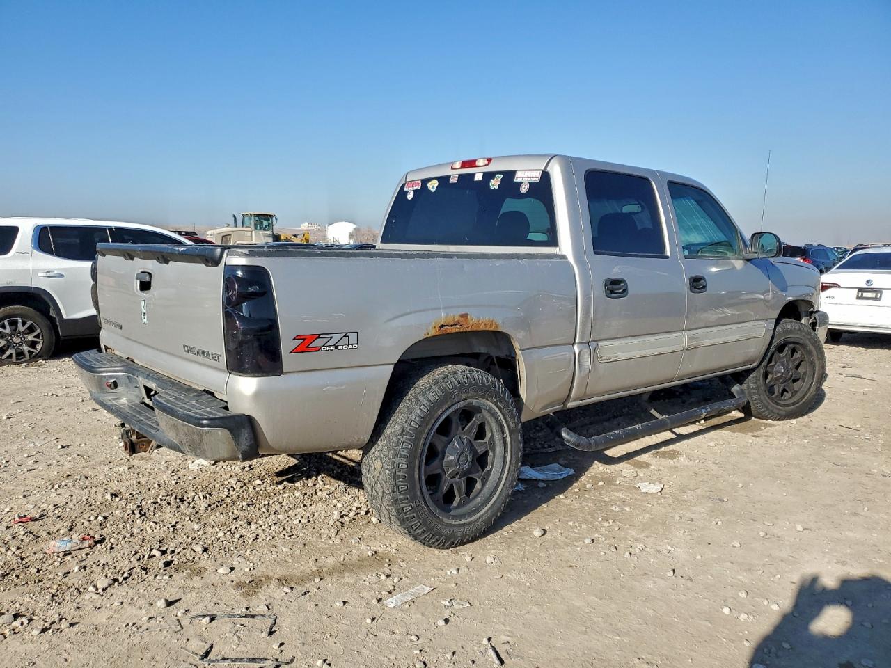 2005 CHEVROLET SILVERADO K1500 photo 3