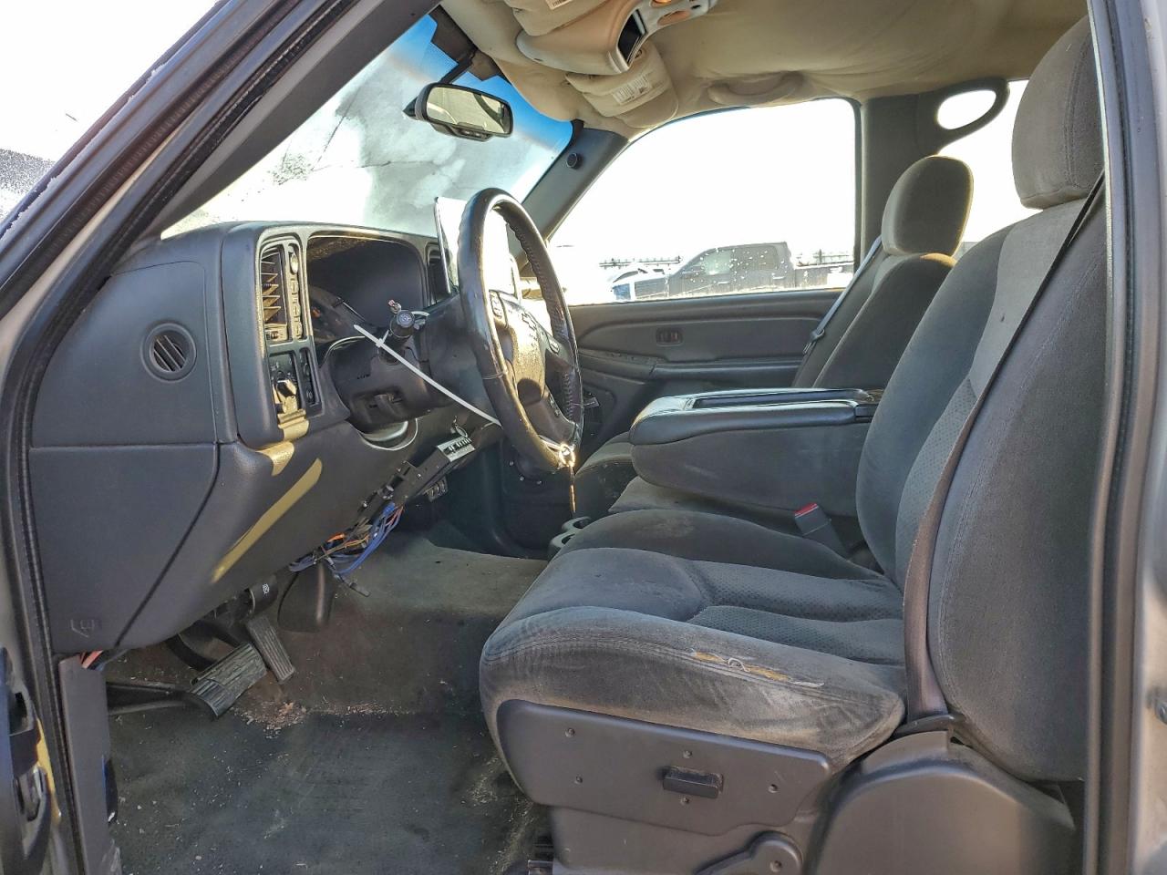 2005 CHEVROLET SILVERADO K1500 photo 7