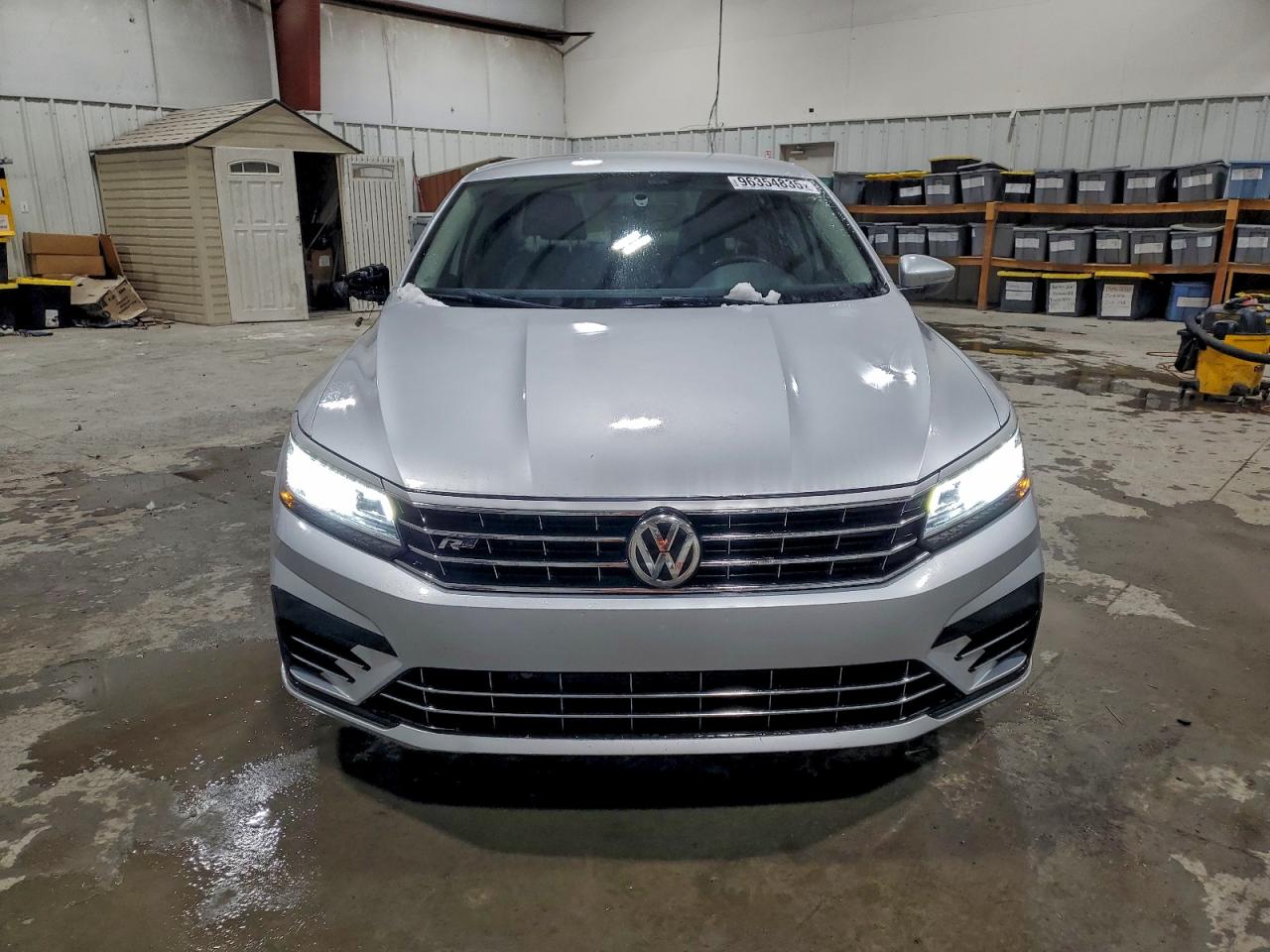 2018 VOLKSWAGEN PASSAT S photo 5