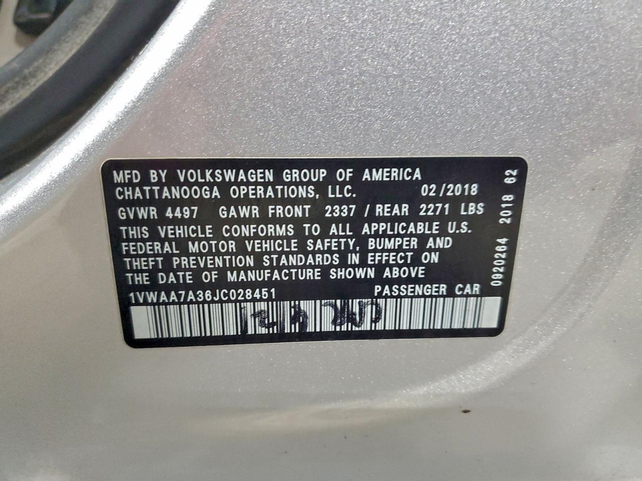 2018 VOLKSWAGEN PASSAT S photo 12