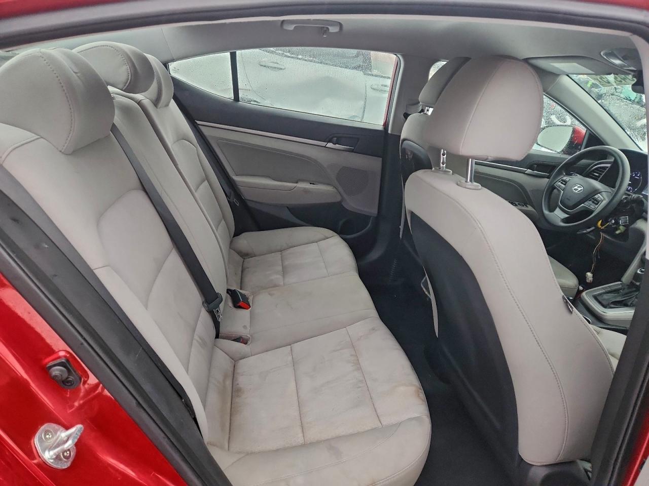 2018 HYUNDAI ELANTRA SEL photo 10