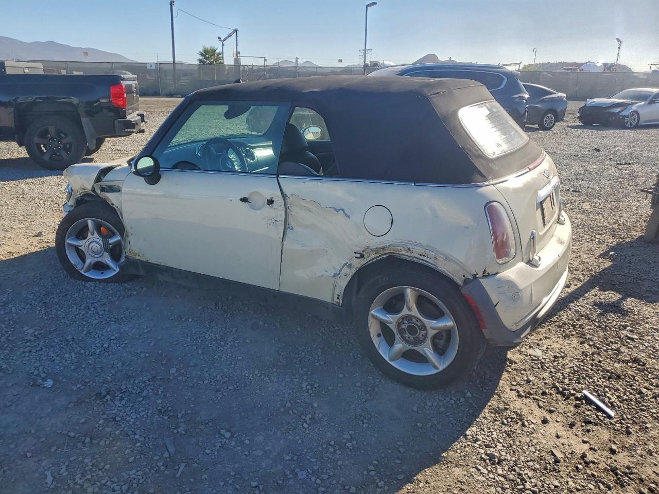 2006 MINI COOPER photo 2