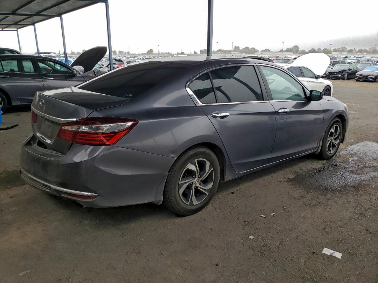 2017 HONDA ACCORD LX photo 3