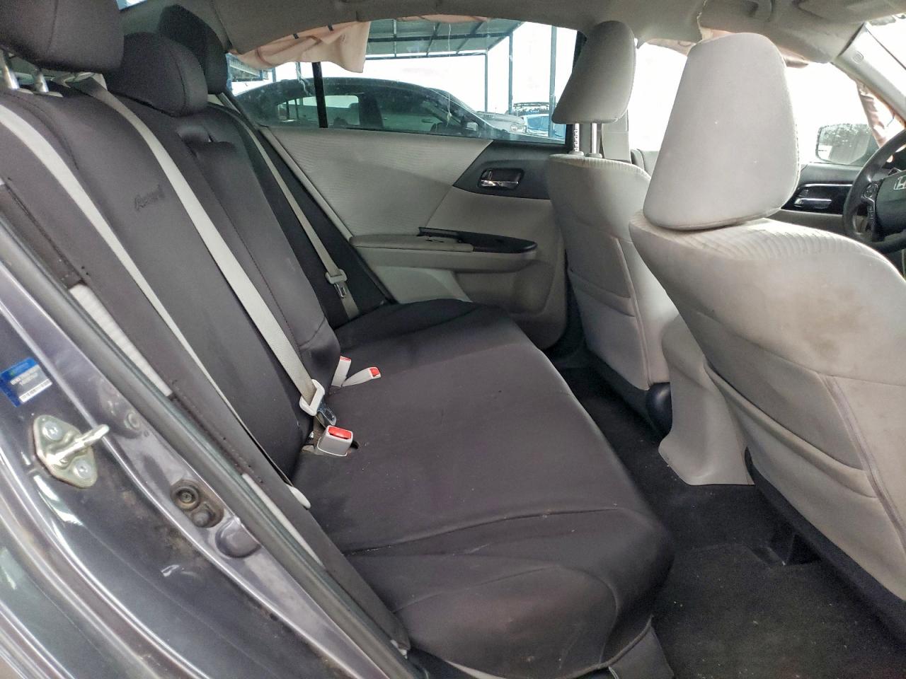 2017 HONDA ACCORD LX photo 10