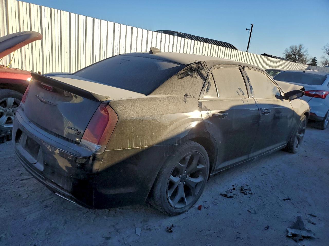 2022 CHRYSLER 300 S photo 3