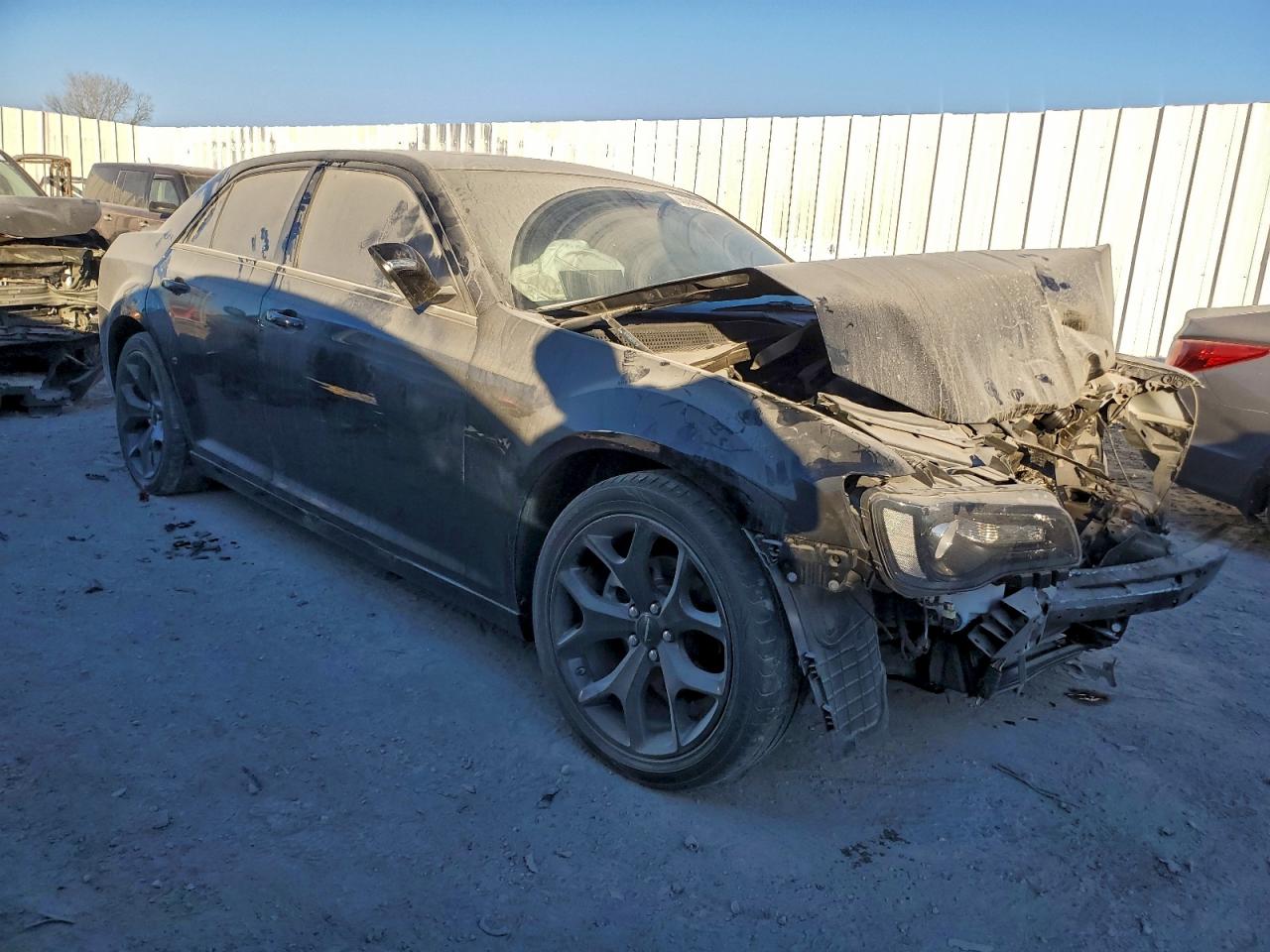 2022 CHRYSLER 300 S photo 4