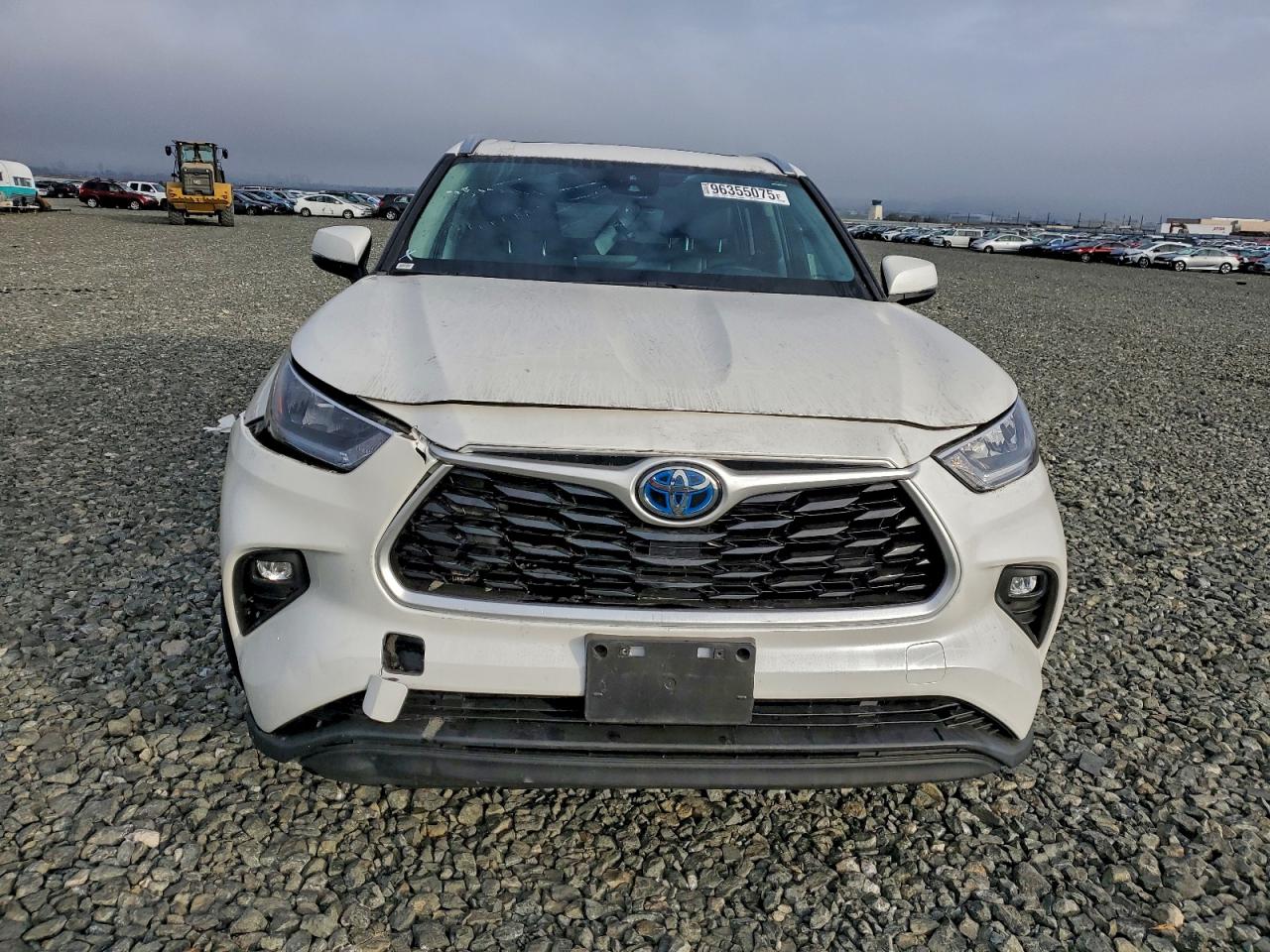 2020 TOYOTA HIGHLANDER HYBRID XLE photo 5