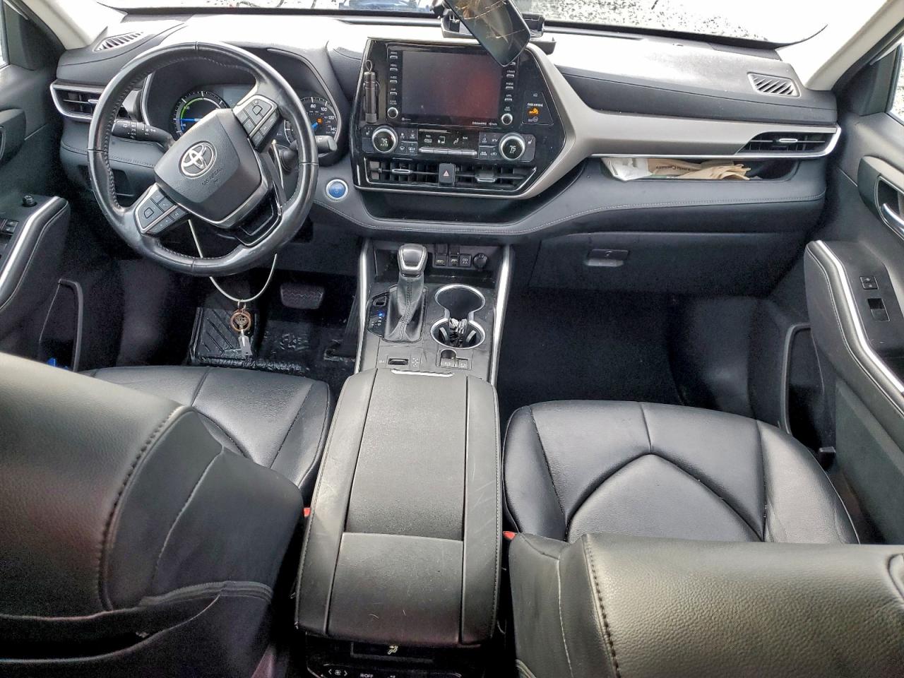 2020 TOYOTA HIGHLANDER HYBRID XLE photo 8