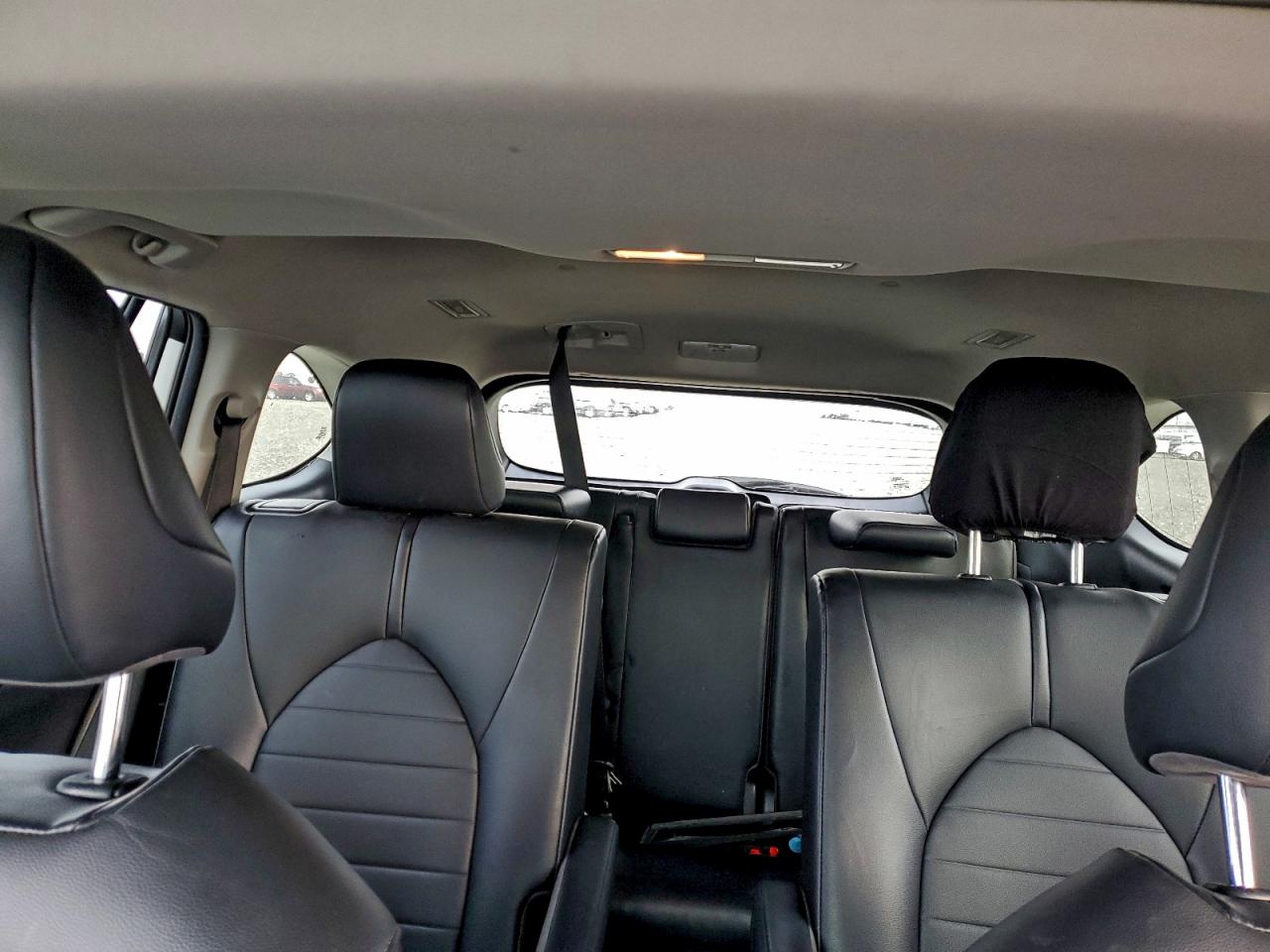 2020 TOYOTA HIGHLANDER HYBRID XLE photo 10