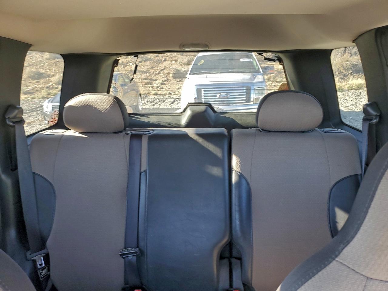 2004 JEEP LIBERTY SPORT photo 10