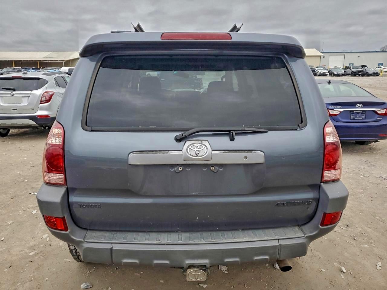 2003 TOYOTA 4RUNNER SR5 photo 6