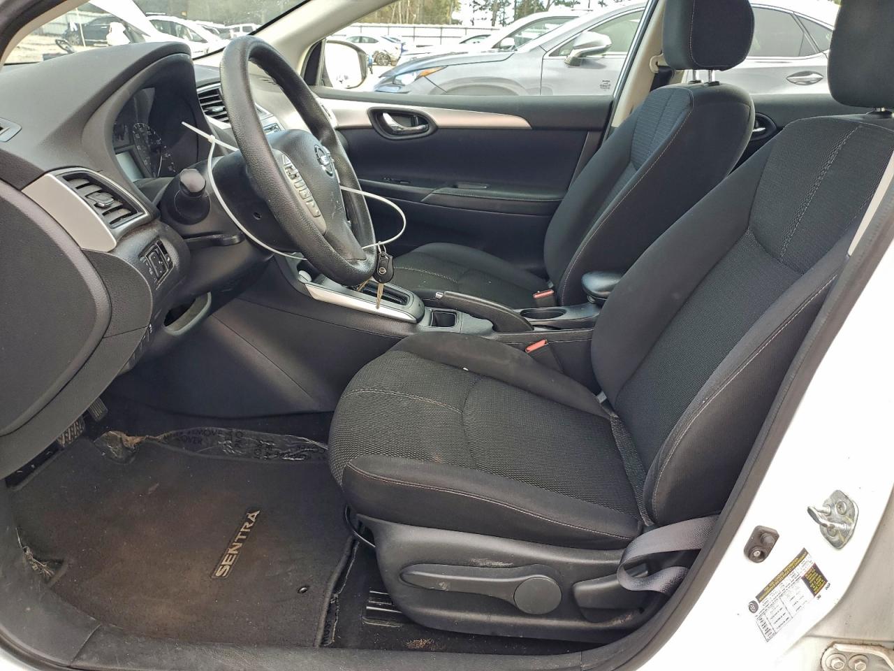 2016 NISSAN SENTRA S photo 7
