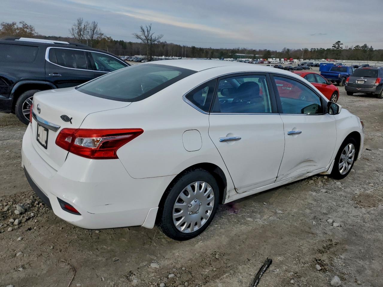 2016 NISSAN SENTRA S photo 3