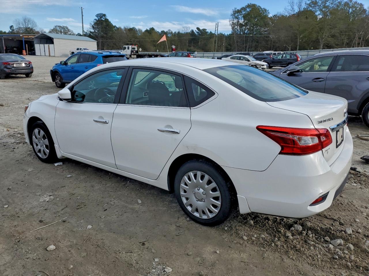 2016 NISSAN SENTRA S photo 2