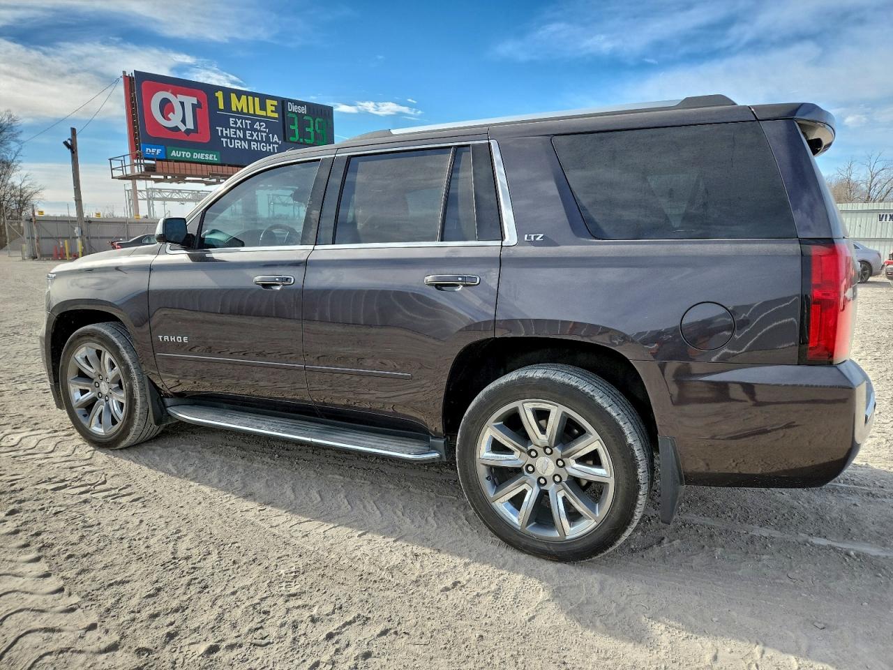 2016 CHEVROLET TAHOE K1500 LTZ photo 3