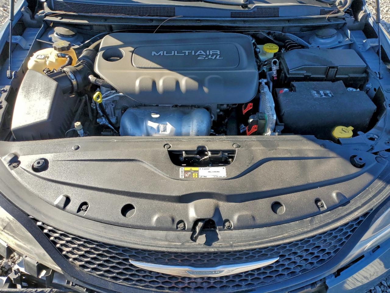 2015 CHRYSLER 200 S photo 21