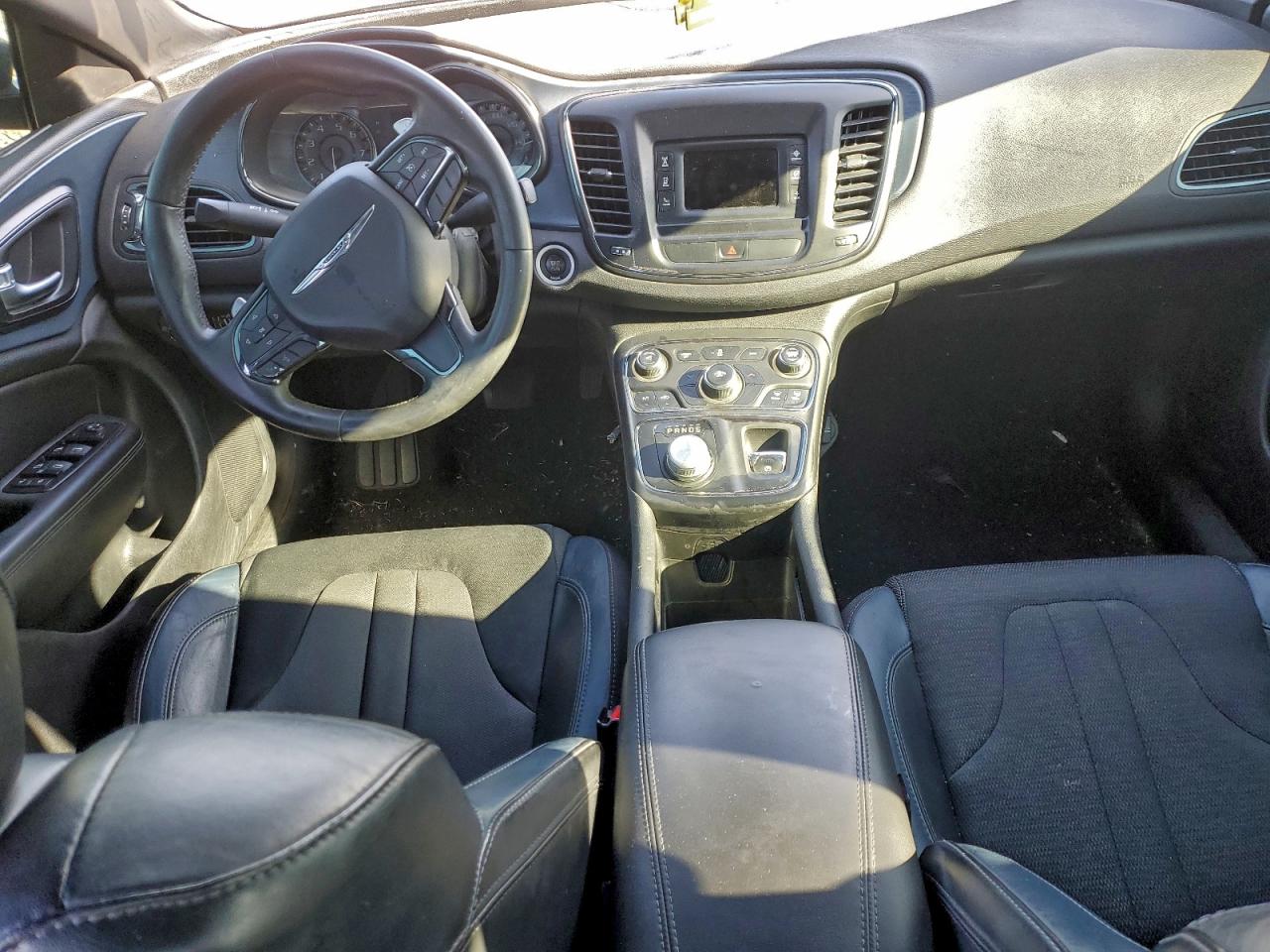 2015 CHRYSLER 200 S photo 15