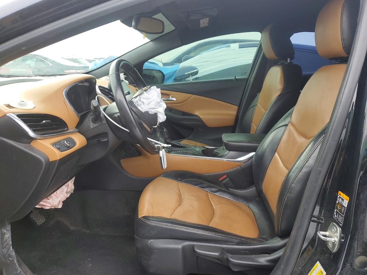 2017 CHEVROLET VOLT PREMIER photo 7