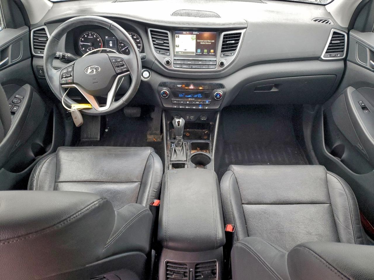 2018 HYUNDAI TUCSON SEL photo 8