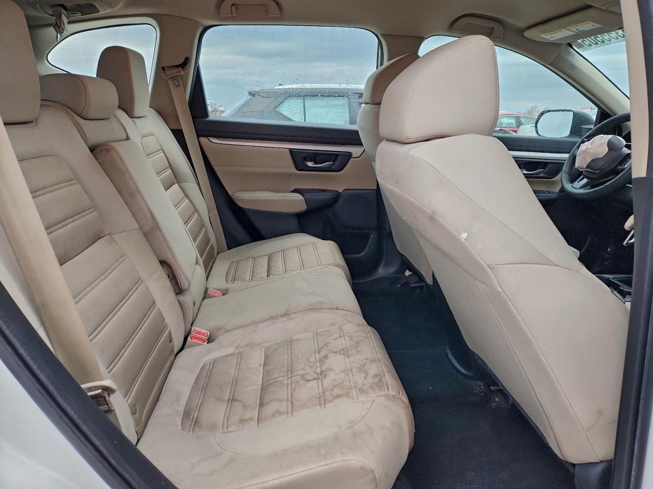 2017 HONDA CR-V LX photo 11