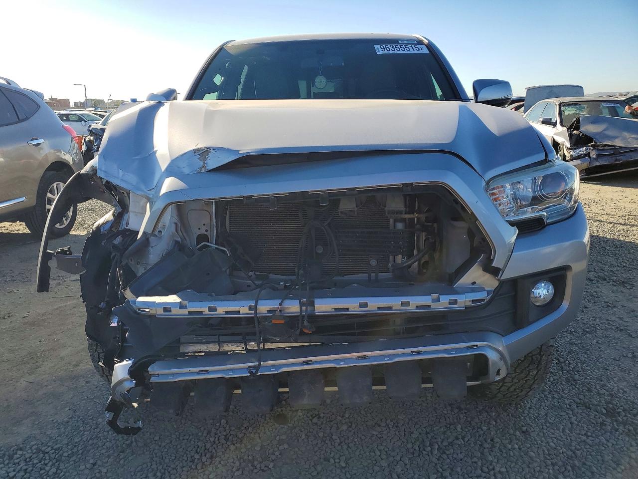2017 TOYOTA TACOMA DOUBLE CAB photo 5