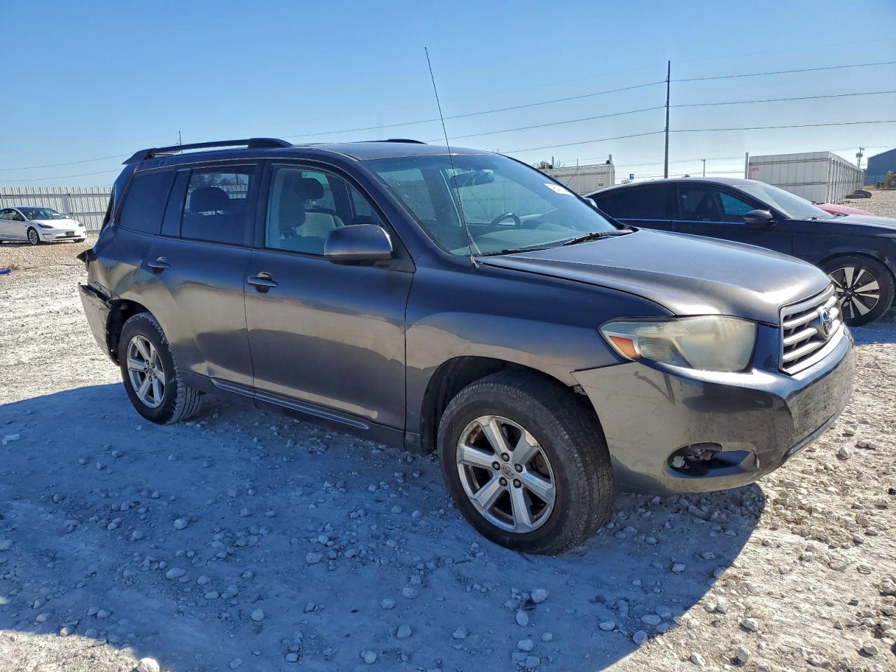 2010 TOYOTA HIGHLANDER photo 4