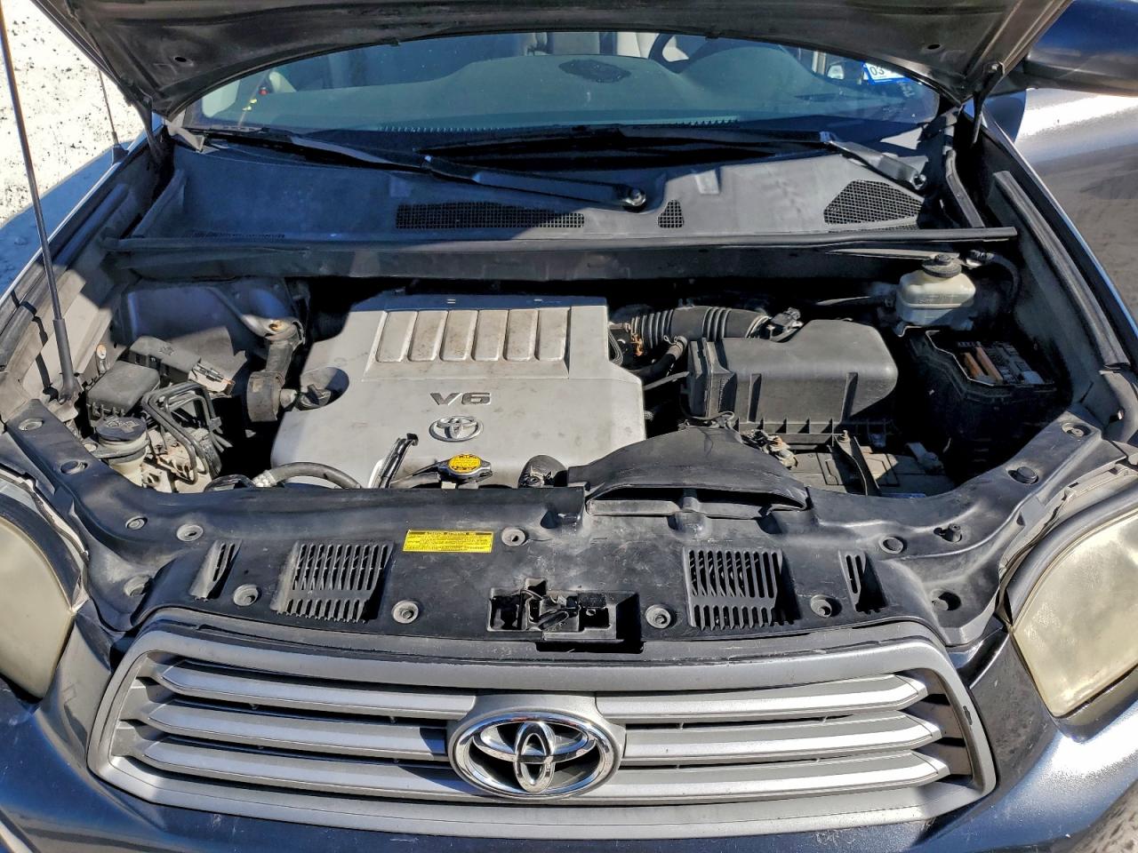 2010 TOYOTA HIGHLANDER photo 12
