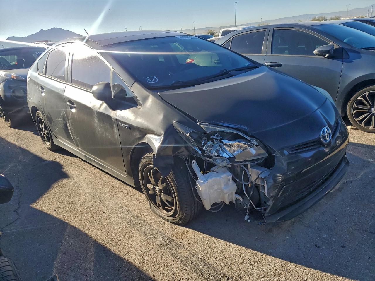 2013 TOYOTA PRIUS photo 7