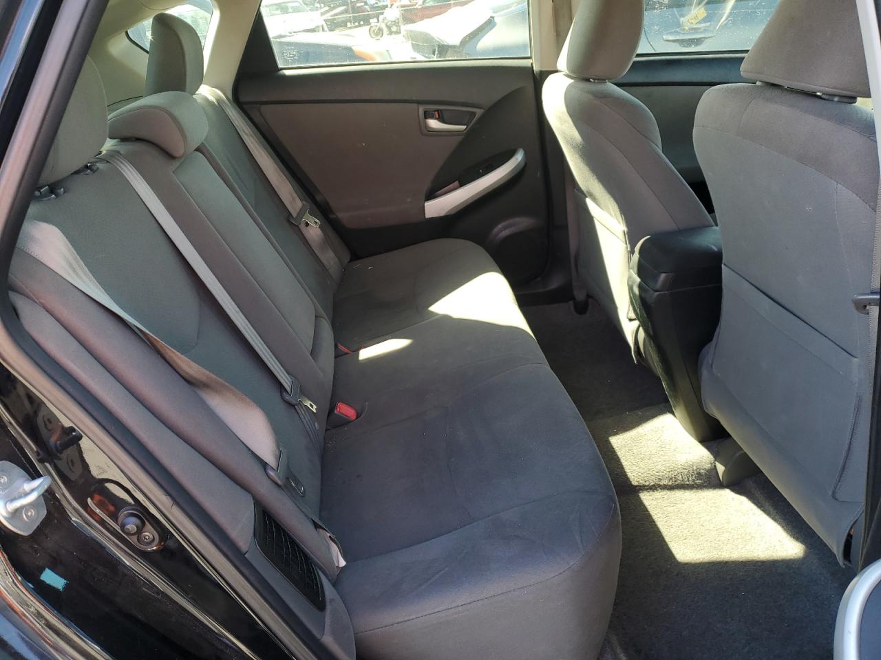 2013 TOYOTA PRIUS photo 19