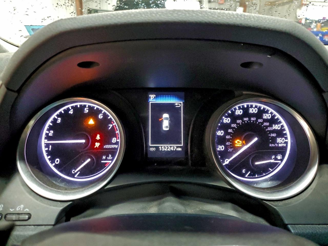 2018 TOYOTA CAMRY L photo 9