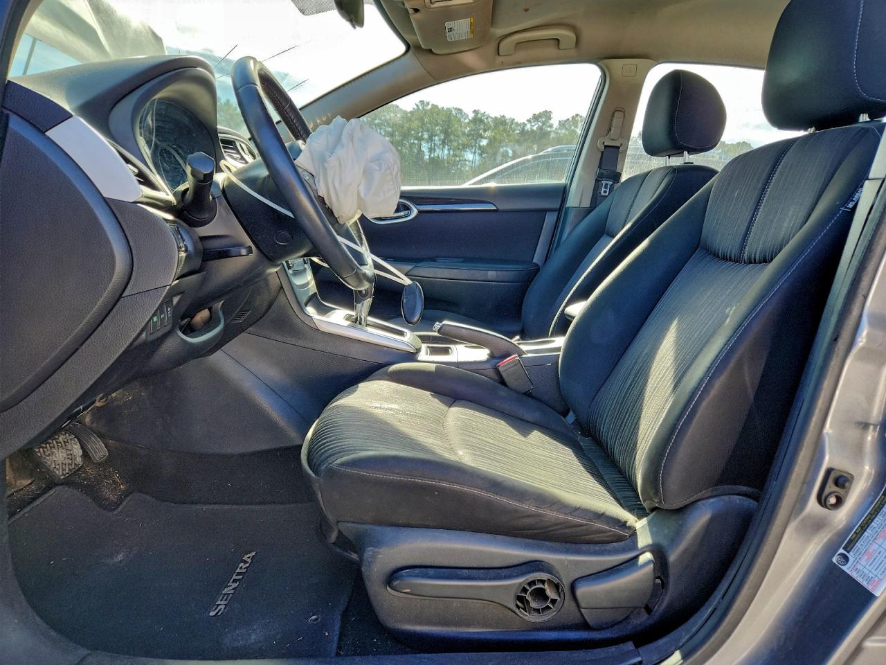 2017 NISSAN SENTRA S photo 7