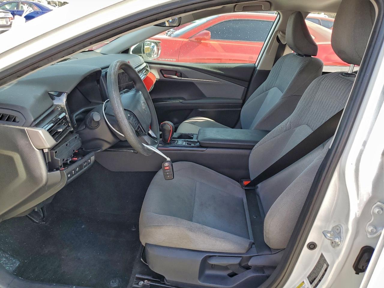 2025 TOYOTA CAMRY XSE photo 7