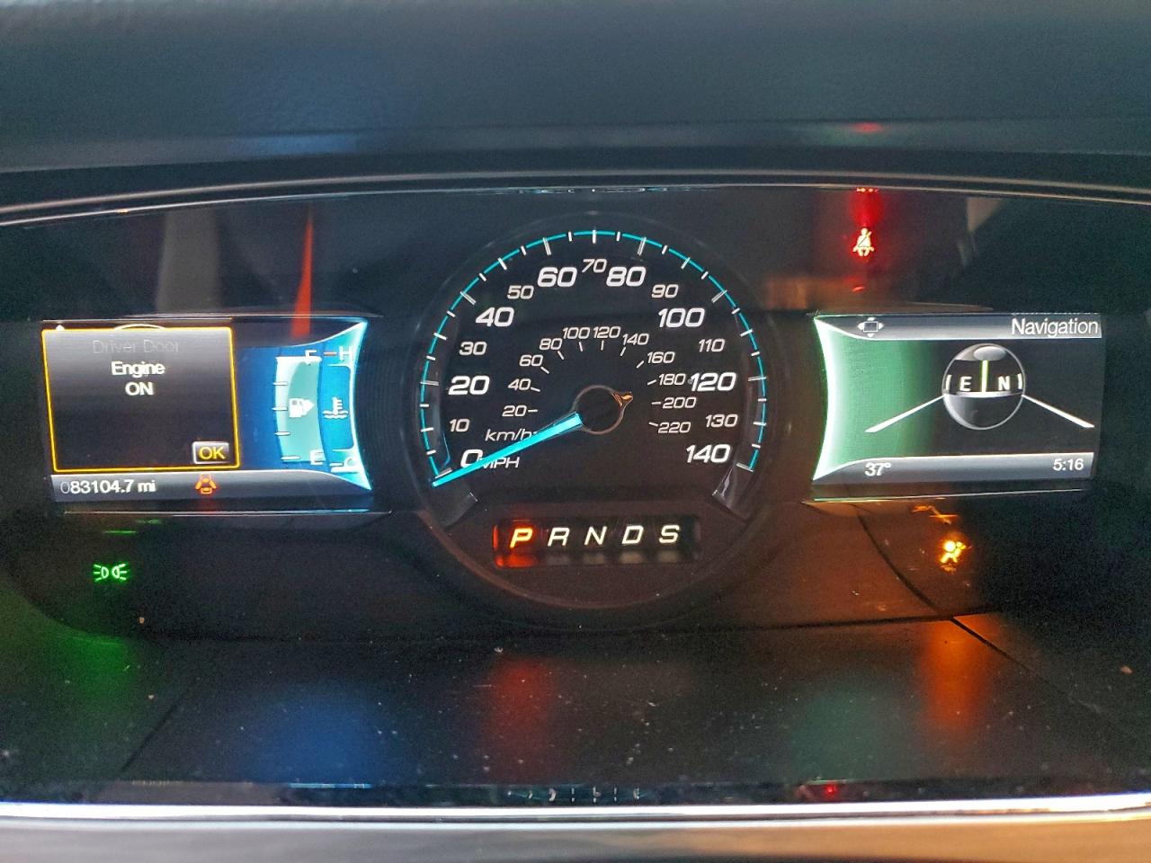 2014 FORD TAURUS SEL photo 9