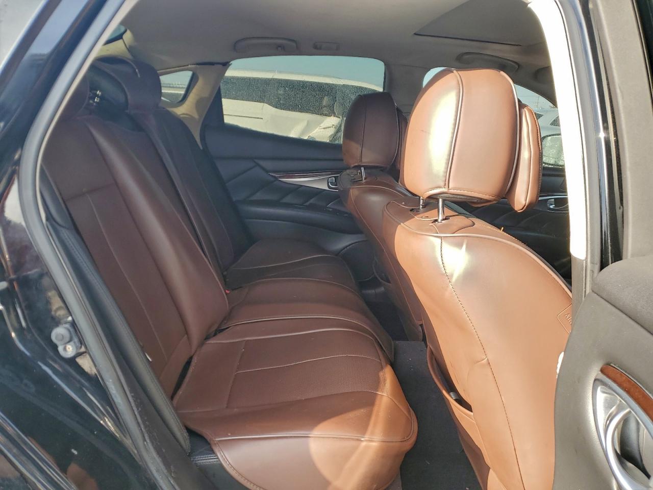 2013 INFINITI M37 X photo 19