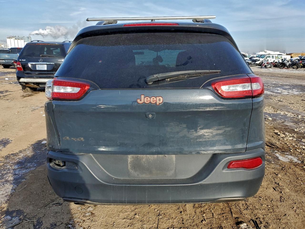 2016 JEEP CHEROKEE LATITUDE photo 6