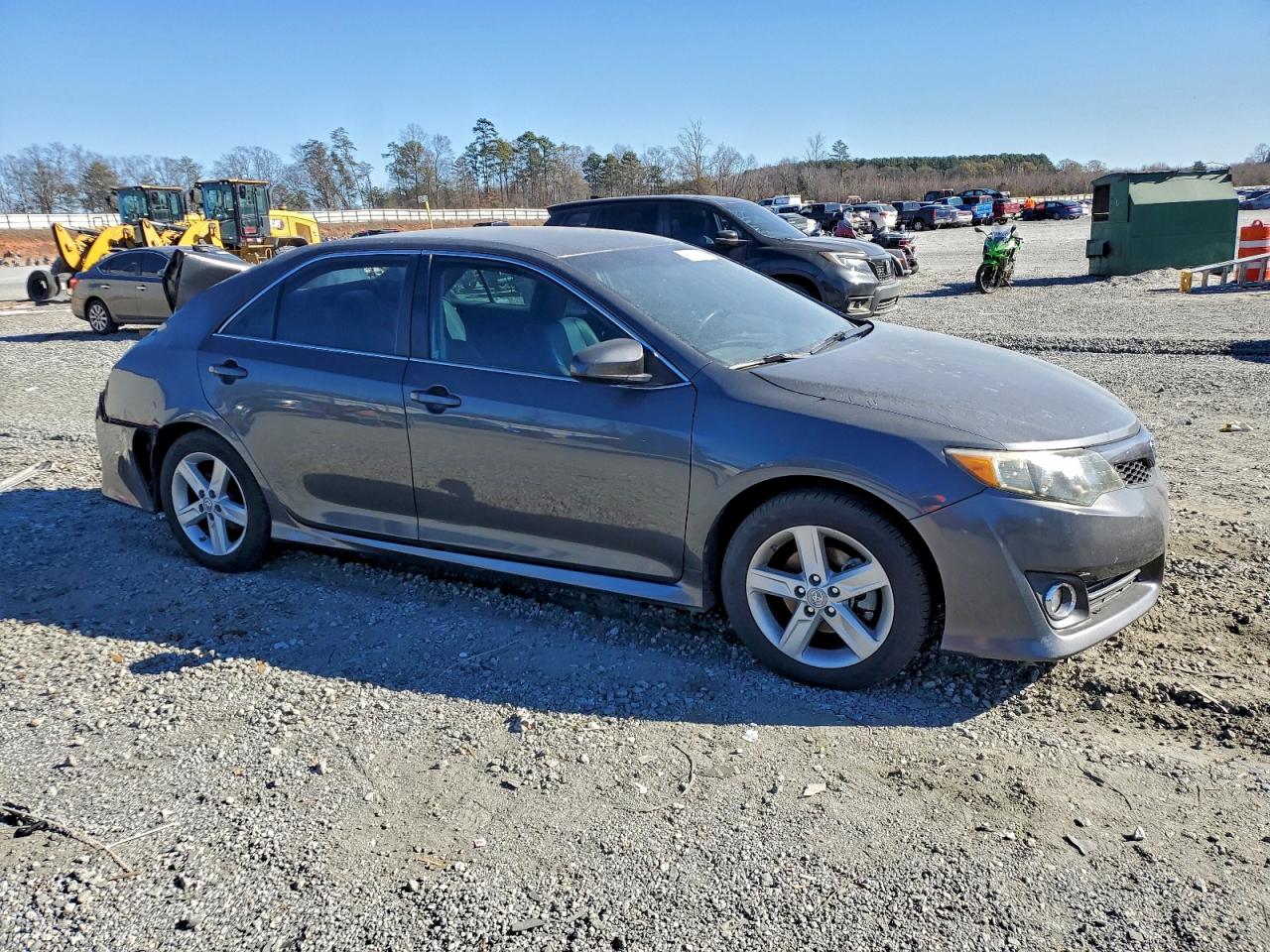 2012 TOYOTA CAMRY BASE photo 7