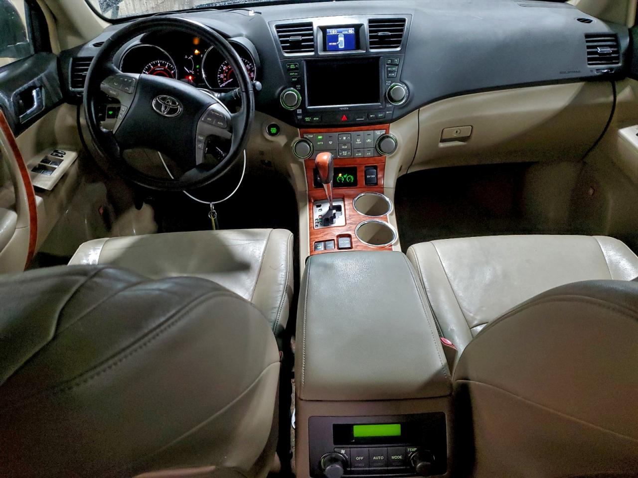 2009 TOYOTA HIGHLANDER LIMITED photo 8