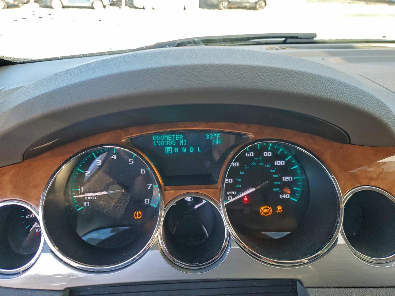 2011 BUICK ENCLAVE CXL photo 9