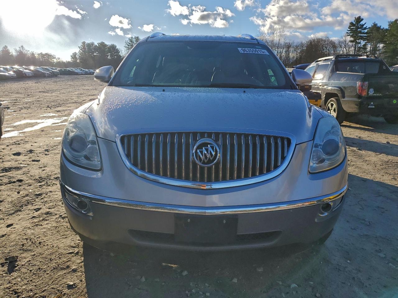 2011 BUICK ENCLAVE CXL photo 5
