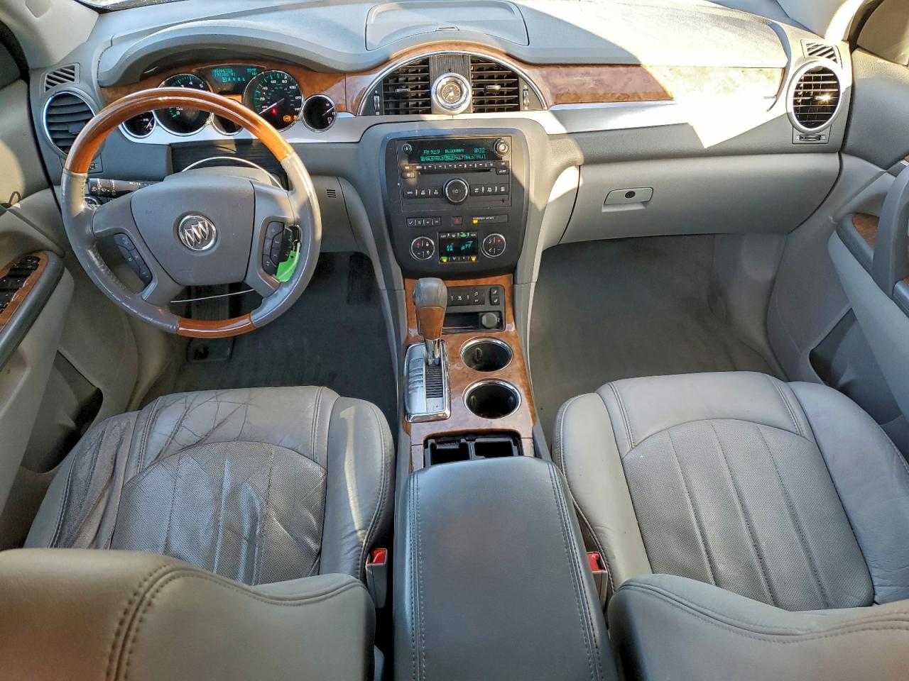 2011 BUICK ENCLAVE CXL photo 8
