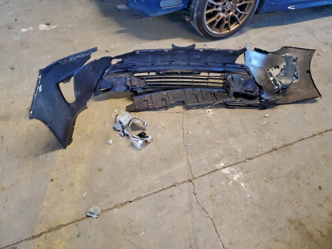 2014 TOYOTA PRIUS photo 12